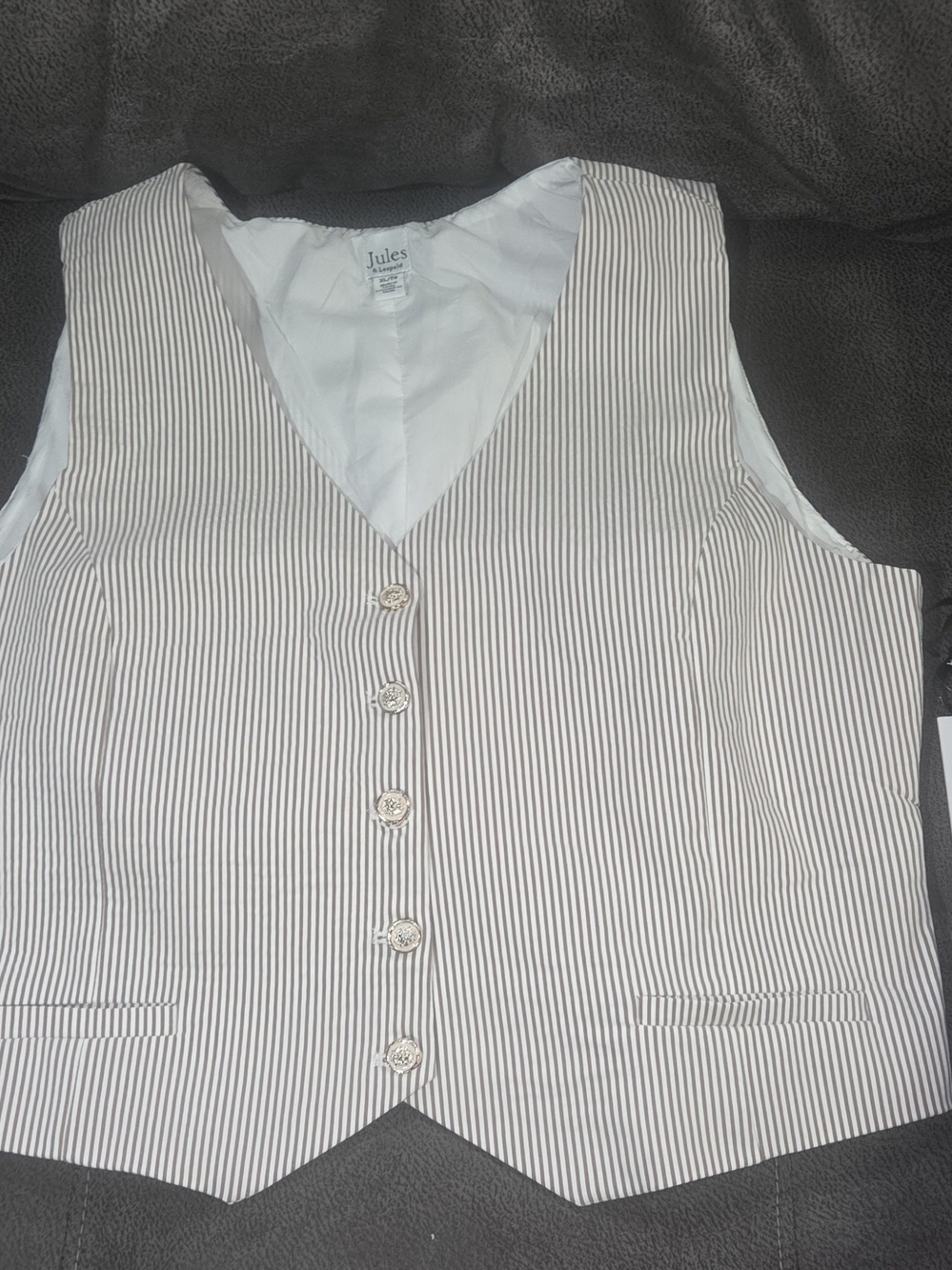 Jules & Leopold Women’s Cream and Beige Striped VEST, SIZE XL -Flaw